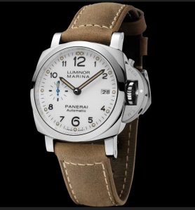 The durable copy Panerai Luminor 1950 PAM01523 watches can guarantee water resistance to 100 meters and have 3 days power reserve.